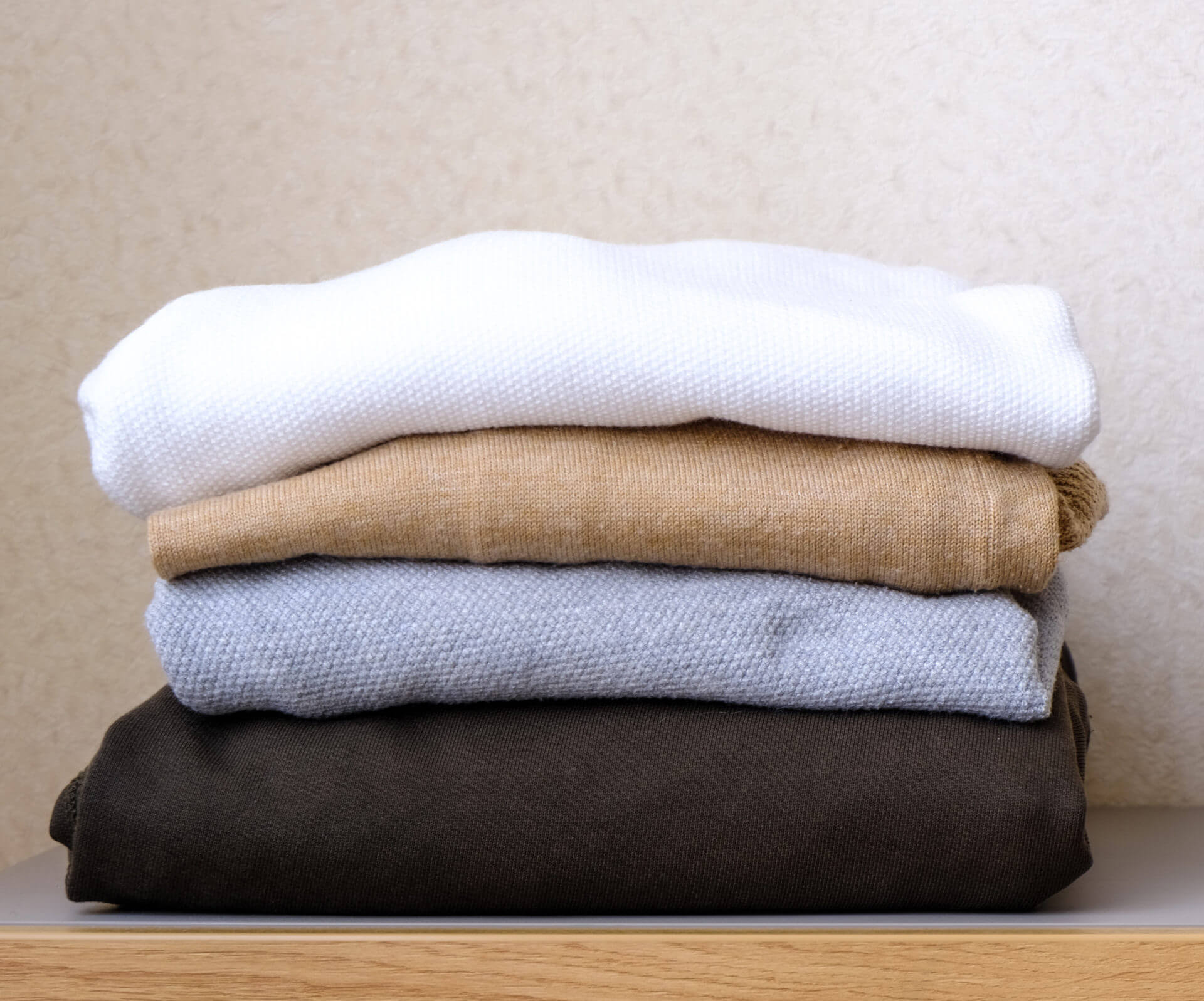 Pullover mit Logo, Sortiment, bunt